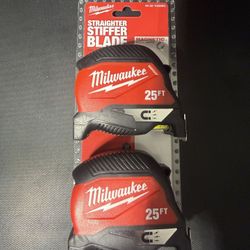 Milwaukee Measuring Tapes 