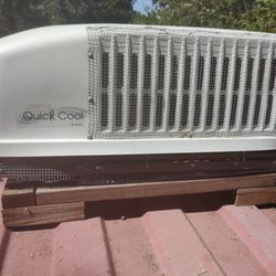 Dometic AC & Heater For RV.