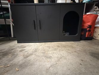Hidden Cat Liter Box Cabinet