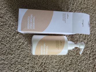 Vegan milk cleanser