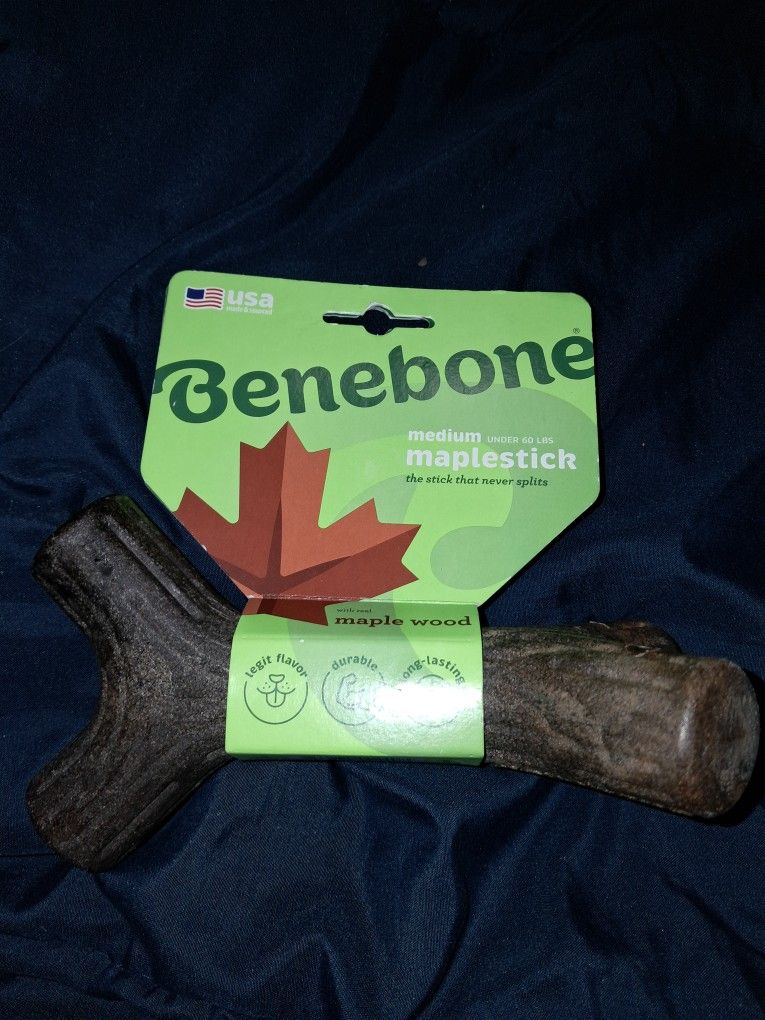 Benebone Meduim Maplestick Dog Toy