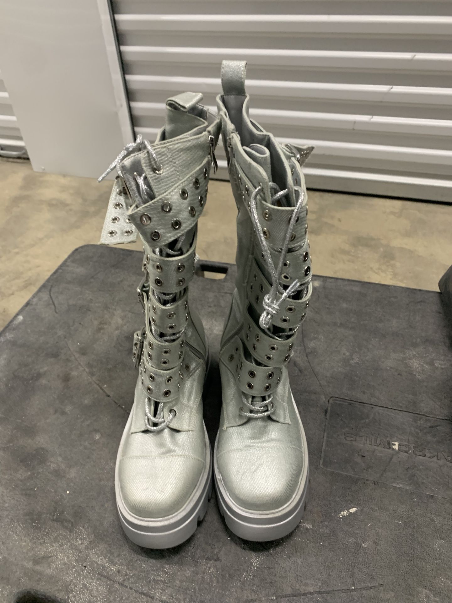 Women Boots