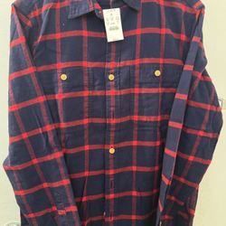 BRAND NEW WITH TAGS NEVER WORN J Crew Men’s Plaid Button Up Long Sleeve Shirt Size US Men’s S Small