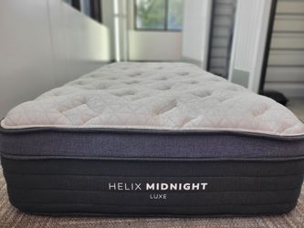 Helix Midnight Luxe Twin XL Mattress 14"