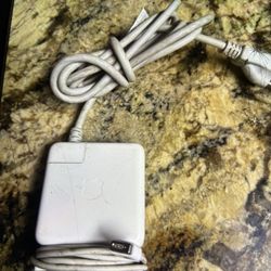 Genuine Apple 60W MagSafe1 Charger 