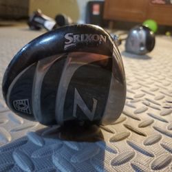 Srxion 765 DRIVER GOLF CLUB