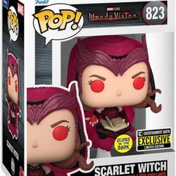 POP Marvel: WandaVision - The Scarlet Witch Glow-in-The-Dark Exclusive Funko Vinyl Figure (Bundled with Compatible Box Protector Case), Multicolored, 