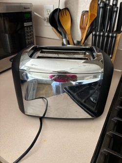 2-Slice Stainless Steel Toaster