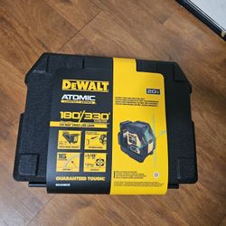 DEWALT  20V ATOMIC 180/330 Laser Level & BOSCH Compact Tripod