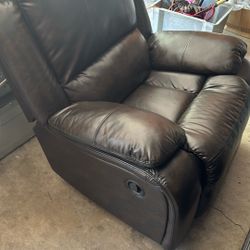 Reclining Leather Sofas
