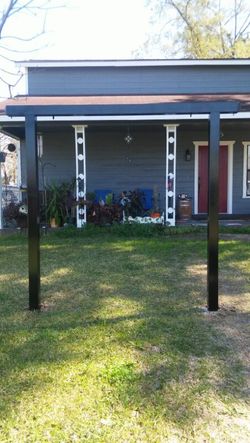 Nice metal frame for swing chair.
