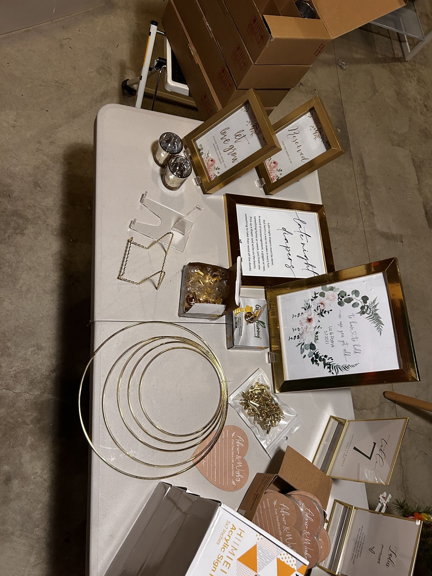 wedding accessories, mercury votives, place cards,