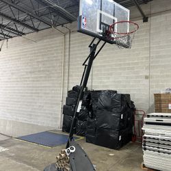 Spalding Basketball Hoop With Base On Wheels