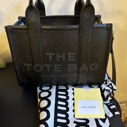 The Tote Bag 