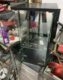 Glass liquor shelf