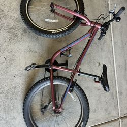 Kona Hula Kids Bike 