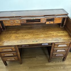 Antique Rolltop Desk