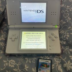 Nintendo DS In Great Working Condition Comes With Everything You See In The Pictures 