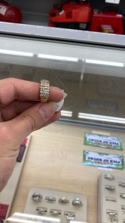 10k diamond ring