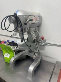 Dough mixer
