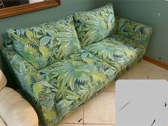 Greenleaf pattern sofa