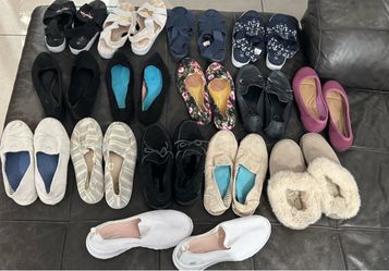 Women's Shoes Lot – 11 Pairs Mixed Styles