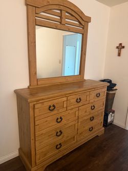 Nice 4 piece bedroom set