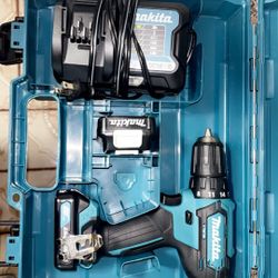 Makita 12V drill NEW!!!!