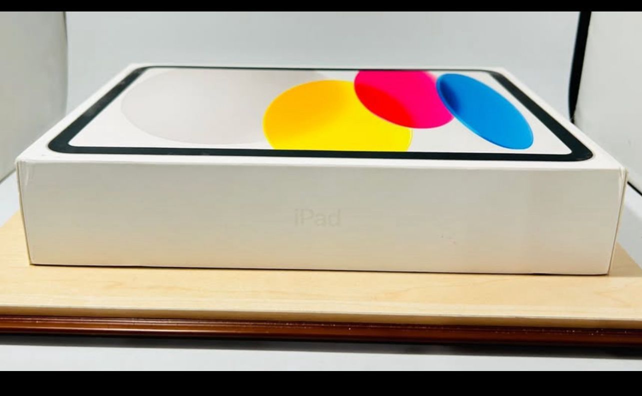  iPad 10th Gen 64GB WiFi + Cellular Unlocked New Sealed