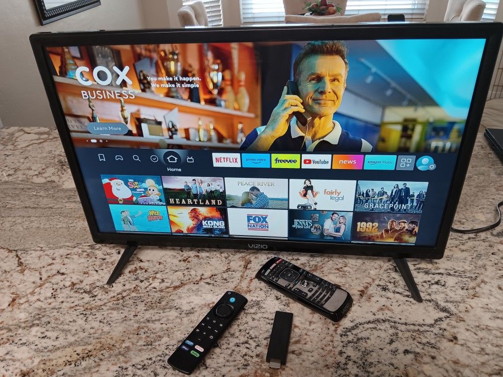 Smart LG 32 Inch New With Remote And Cables 150 Very Firm