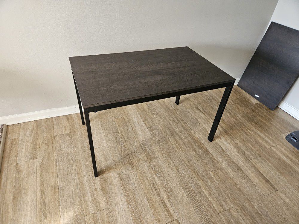 IKEA extendable Table Desk 