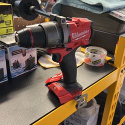 Milwaukee M18 Fuel 2904-20 1/2”hammer Drill Driver Tool Only