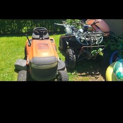 Ariens Lawnmower And Atv 