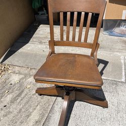 Antique Arts And Crafts Office Chair 