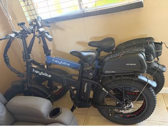 Pair of Foldable Hey Bikes