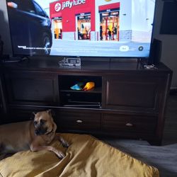 Tv Stand..Great Condition 