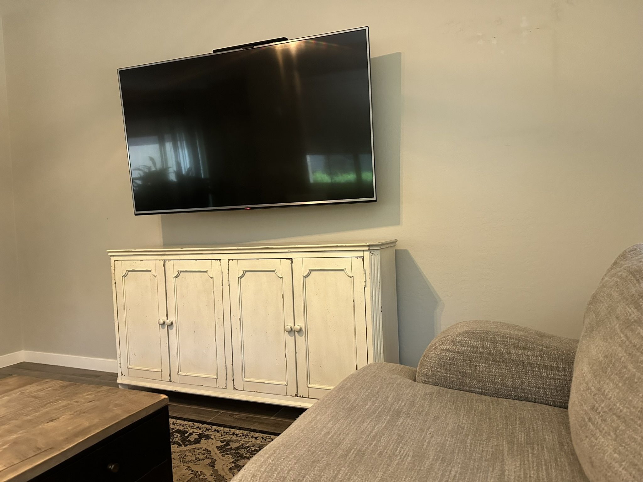 TV stand/Entry Way Table with Shelves
