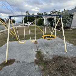 Kids Swing Set 