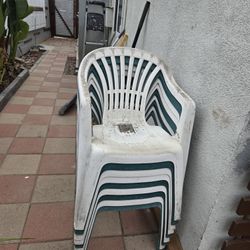 9 Chairs