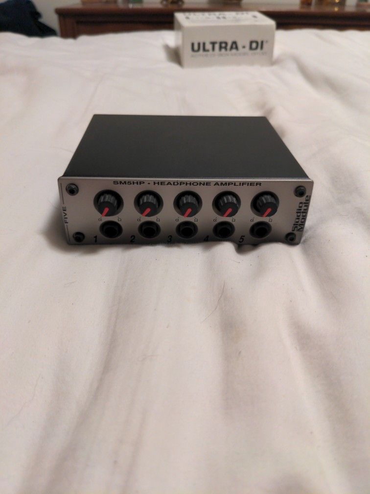 Crate Pro Audio Sm5HP 5 Channel Headphone Amp