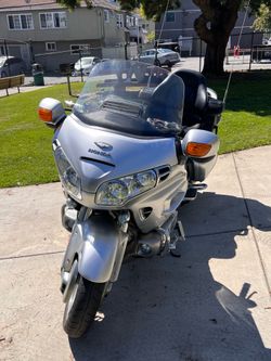 2005 Honda Goldwing- with ABS
