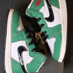 Jordan 1 Lucky Green Sz 4C 