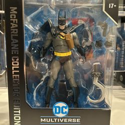 McFarlane DC Multiverse CE Batman : Year Two Regular & Platinum Set
