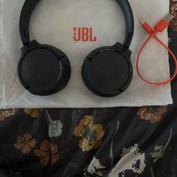 JBL Headphones 