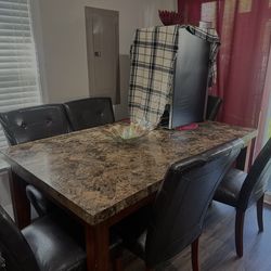Dinning table