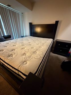 Queen bed