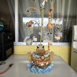 Noah’s Art Christmas Tree