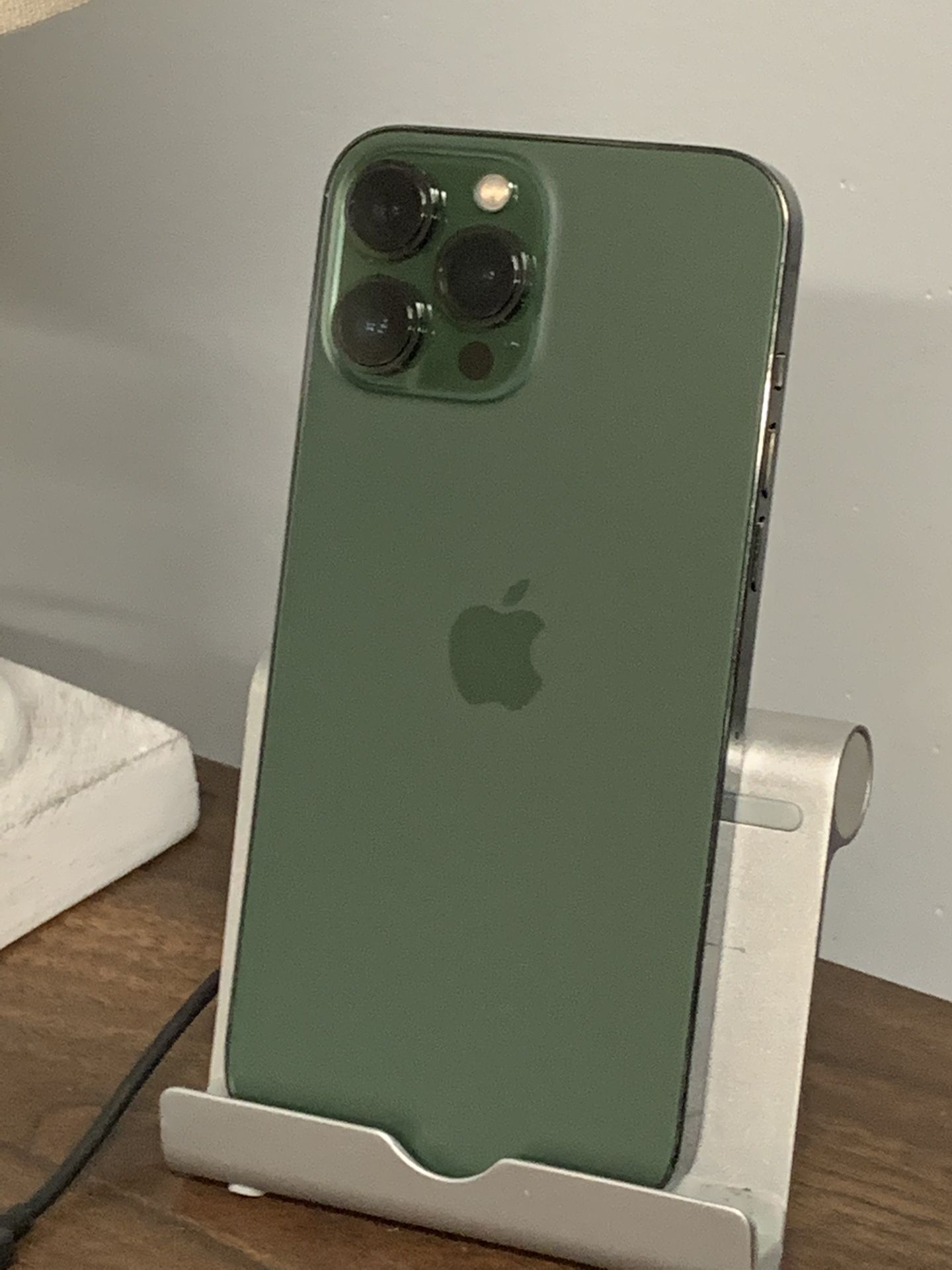Apple iPhone 13 Pro Max 128GB in Green T-MOBILE- Absolute MINT Condition - See Description