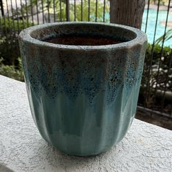 10 inch Patio Plant Pot