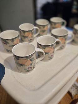 Set of 8 Mikasa Garden Harvest Mug 3 7/8" tall x 3 1/2" wide